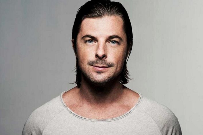 Booking Axwell Agent Info & Pricing for Private & Corporate Events